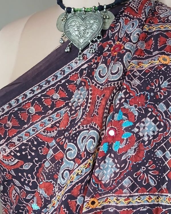 Barmer Ajrakh with Embroidered Palla Mul Cotton Saree- (AMCE1017) - Image 5