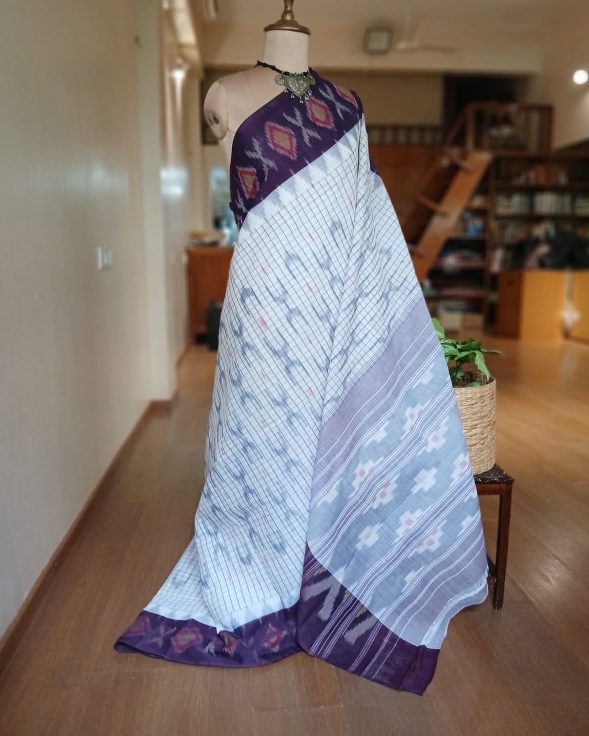 Muthyampet Single Ikat Cotton Saree - (MSIS0005) - Image 2