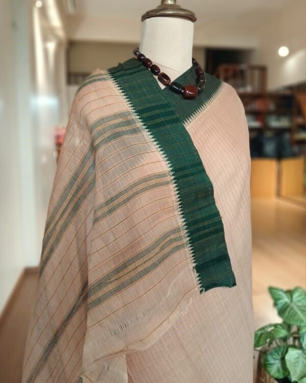 Handloom Cotton Saree from Narayanpet in Telangana - (HCSN0002) - Image 6