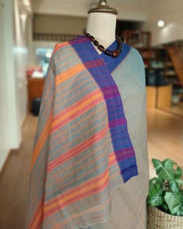 Handloom Cotton Saree from Narayanpet in Telangana - (HCSN0004) - Image 5