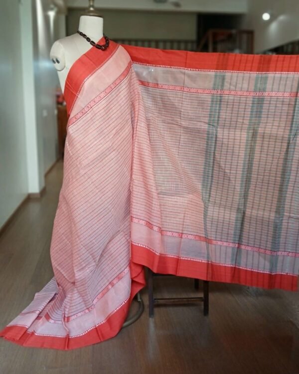 Handloom Cotton Saree from Narayanpet in Telangana - (HCSN0005) - Image 2