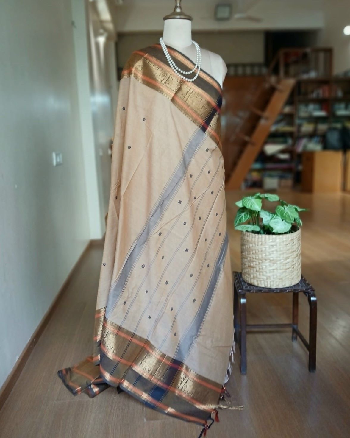 Cotton Handweave Saree from Sivagangai - (CHSS0005) - Image 7