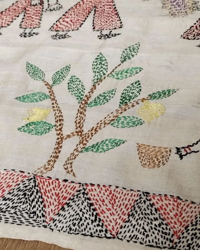 Beautiful Sujani Hand Embroidered Stole - (BSHS0001) - Image 4