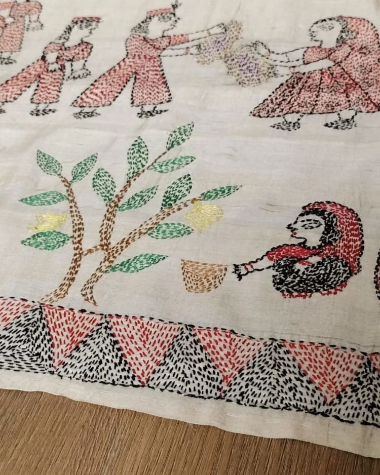 Beautiful Sujani Hand Embroidered Stole - (BSHS0001) - Image 5