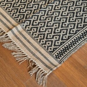 Handweave Dhurrie in jute, from Warangal -(HDJW0003)