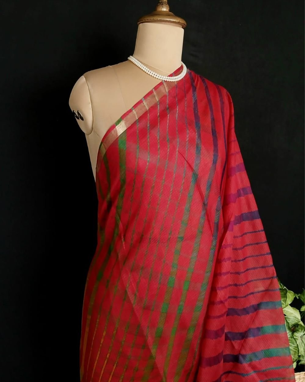 Hand Tie-Dye Leheriya on Kota Silk (HTKS0002) - Image 3