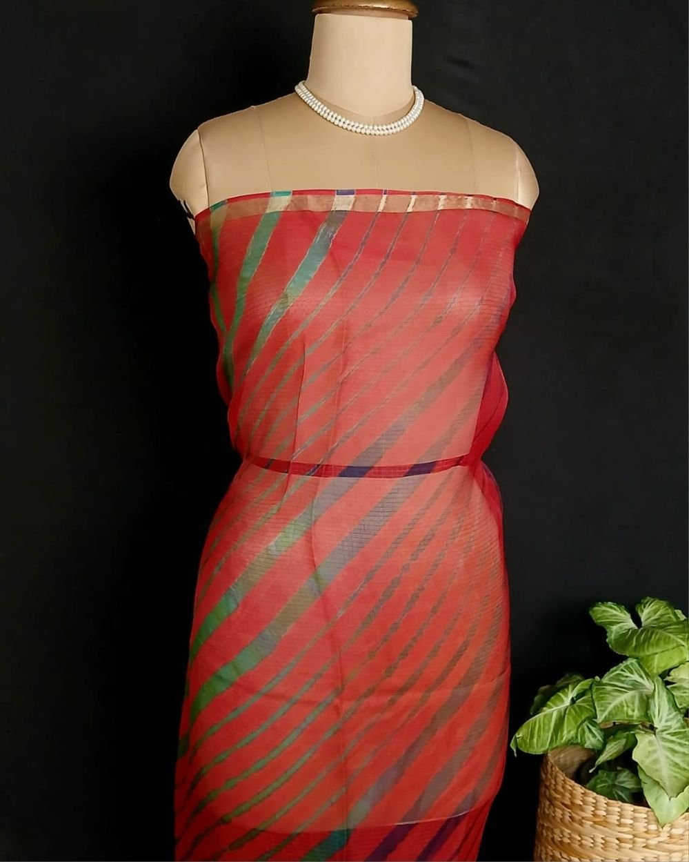 Hand Tie-Dye Leheriya on Kota Silk (HTKS0002) - Image 7