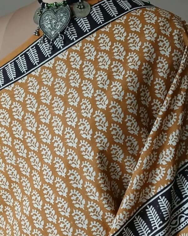 Handblock printed Mul cotton Saree from Bagru– (BHPS0002) - Image 3