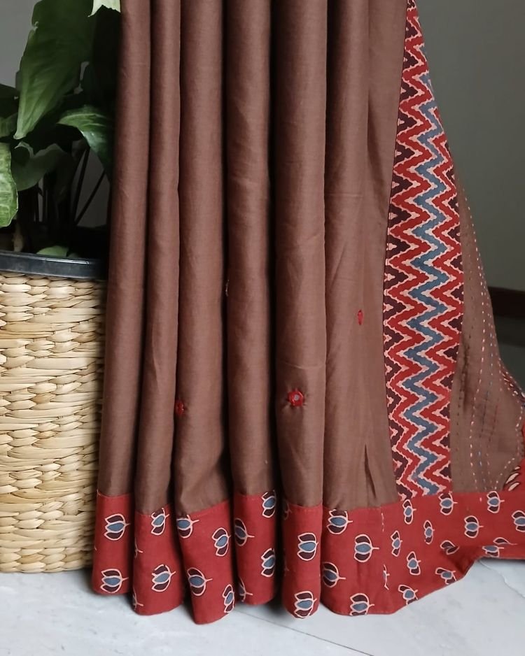 Ajrakh Applique Saree in Mul Cotton – (MCAS1028) - Image 3