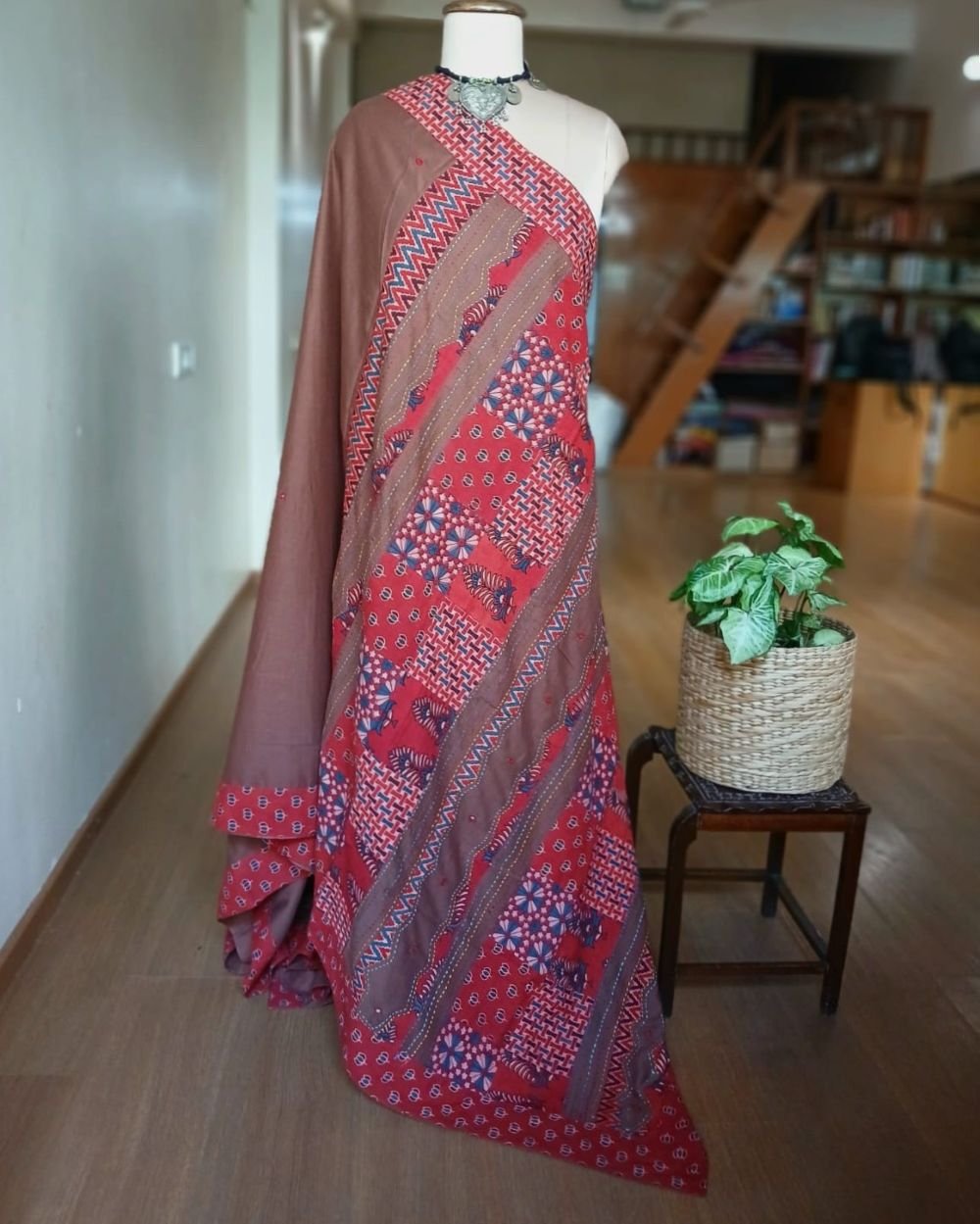 Ajrakh Applique Saree in Mul Cotton – (MCAS1028)