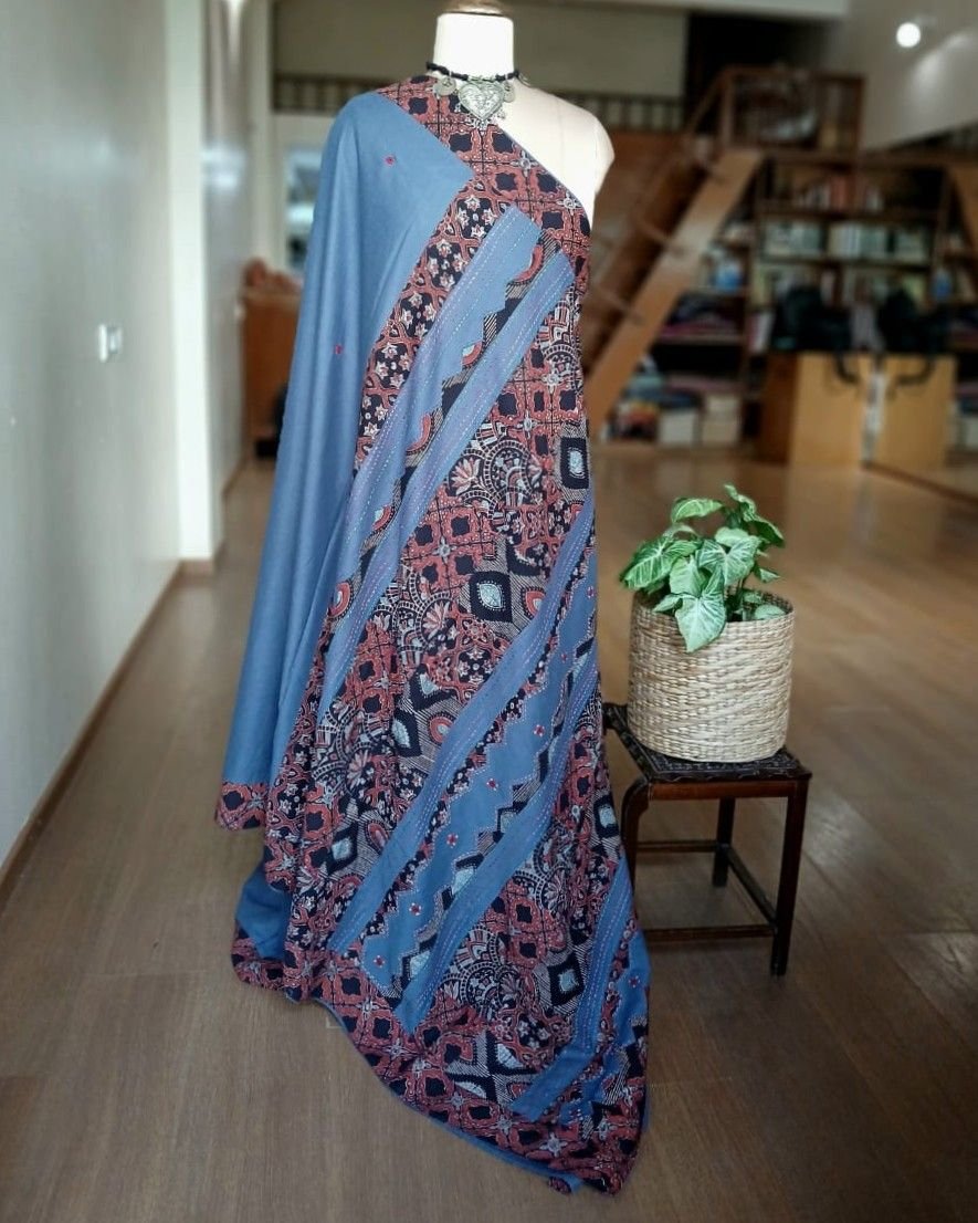 Ajrakh Applique Saree in Mul Cotton – (MCAS1031)