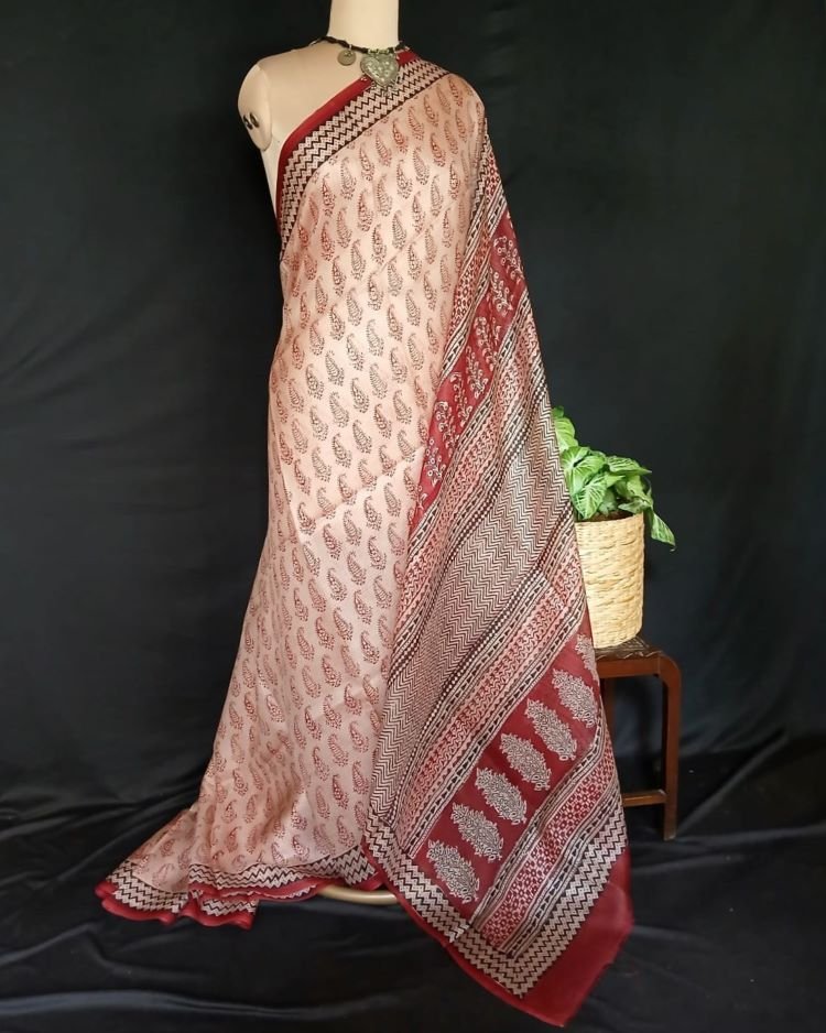 Natural Dyes Handblock from Bagh on Kota Silk - (BKSS0011) - Image 2