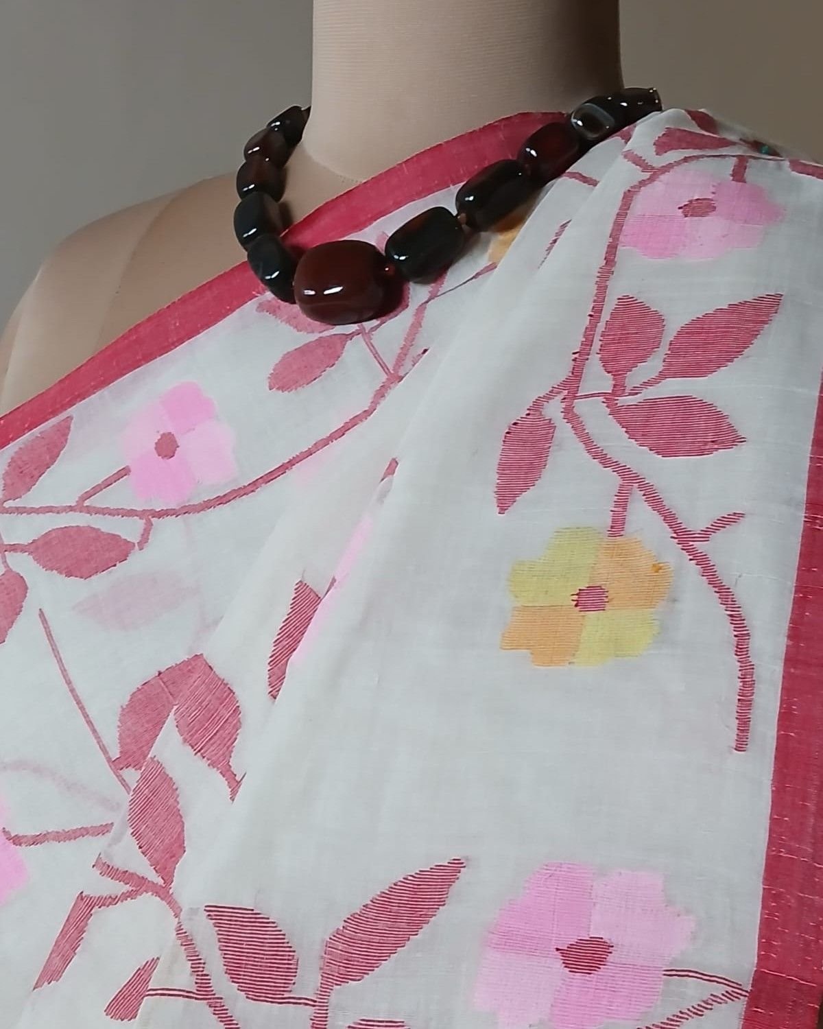 Hand Jamdani from Phulia - (HJFP0005) - Image 5