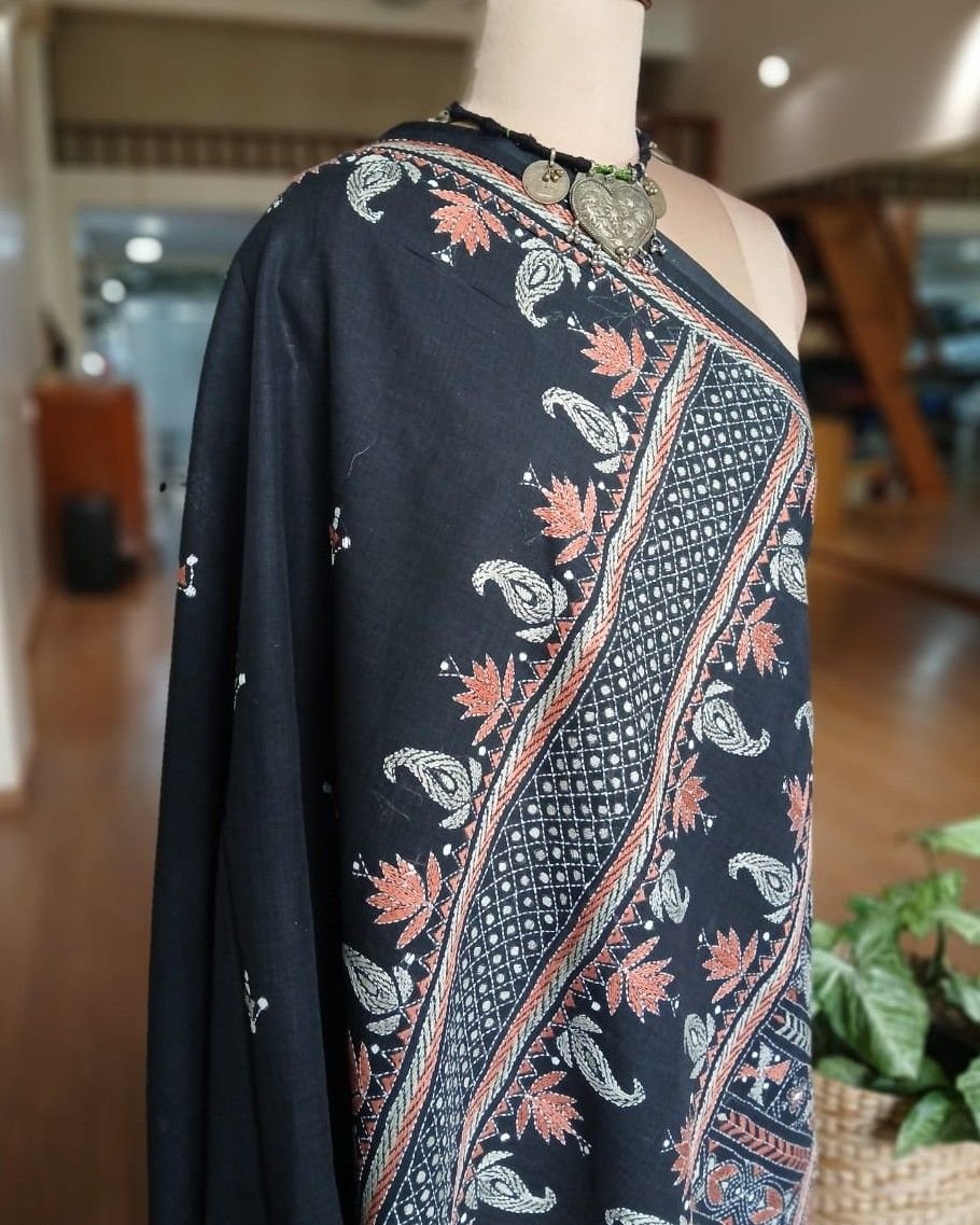 Cotton Kantha Saree from Santiniketan – (KNCS1031) - Image 7