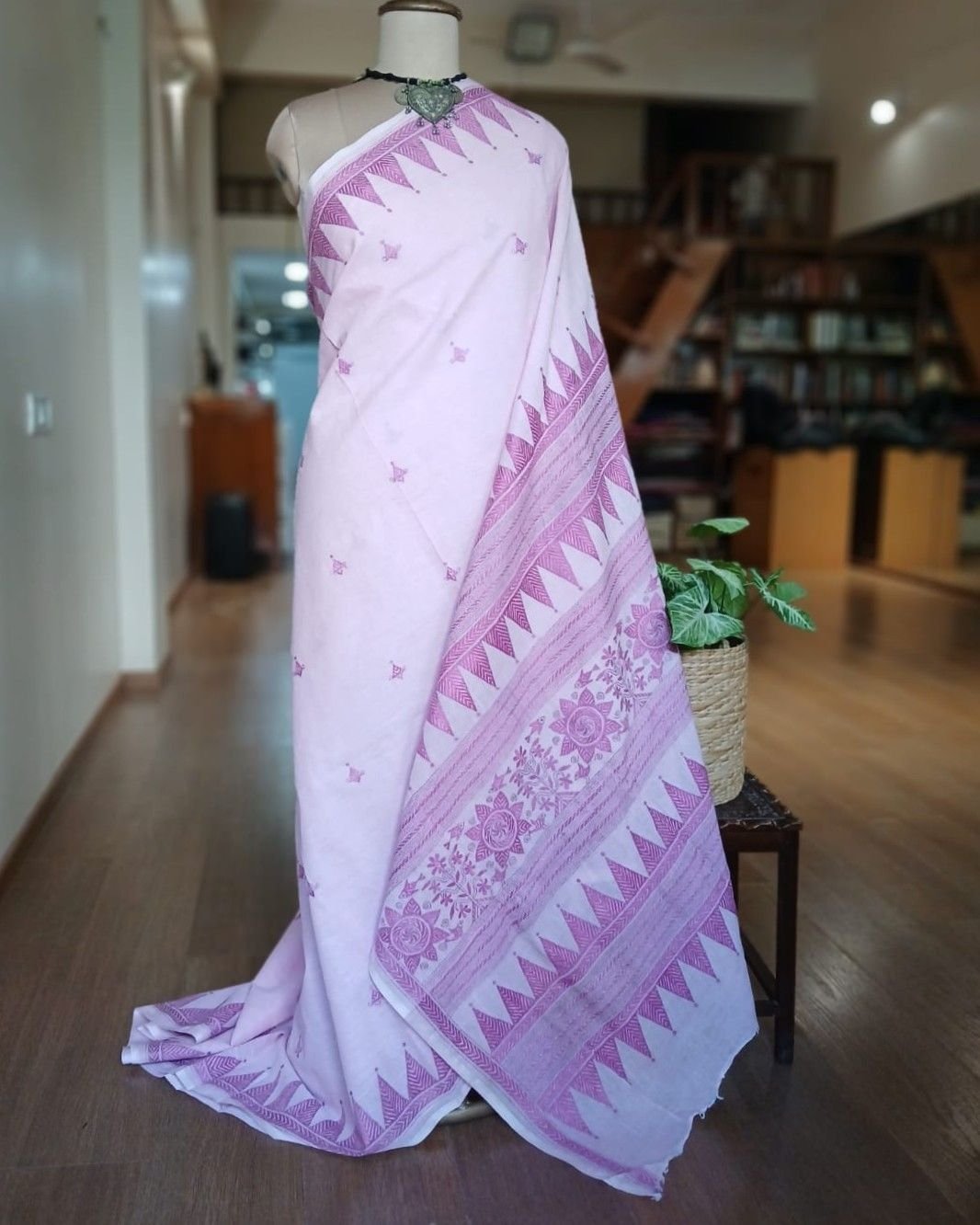 Cotton Kantha Saree from Santiniketan – (KNCS1037)