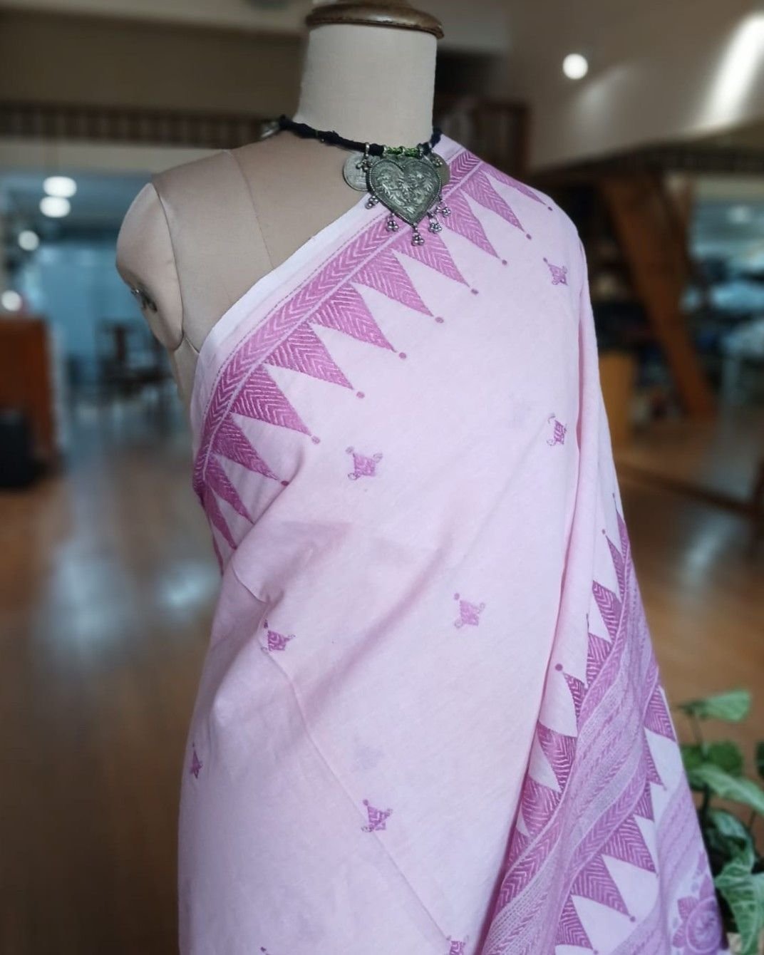 Cotton Kantha Saree from Santiniketan – (KNCS1037) - Image 3