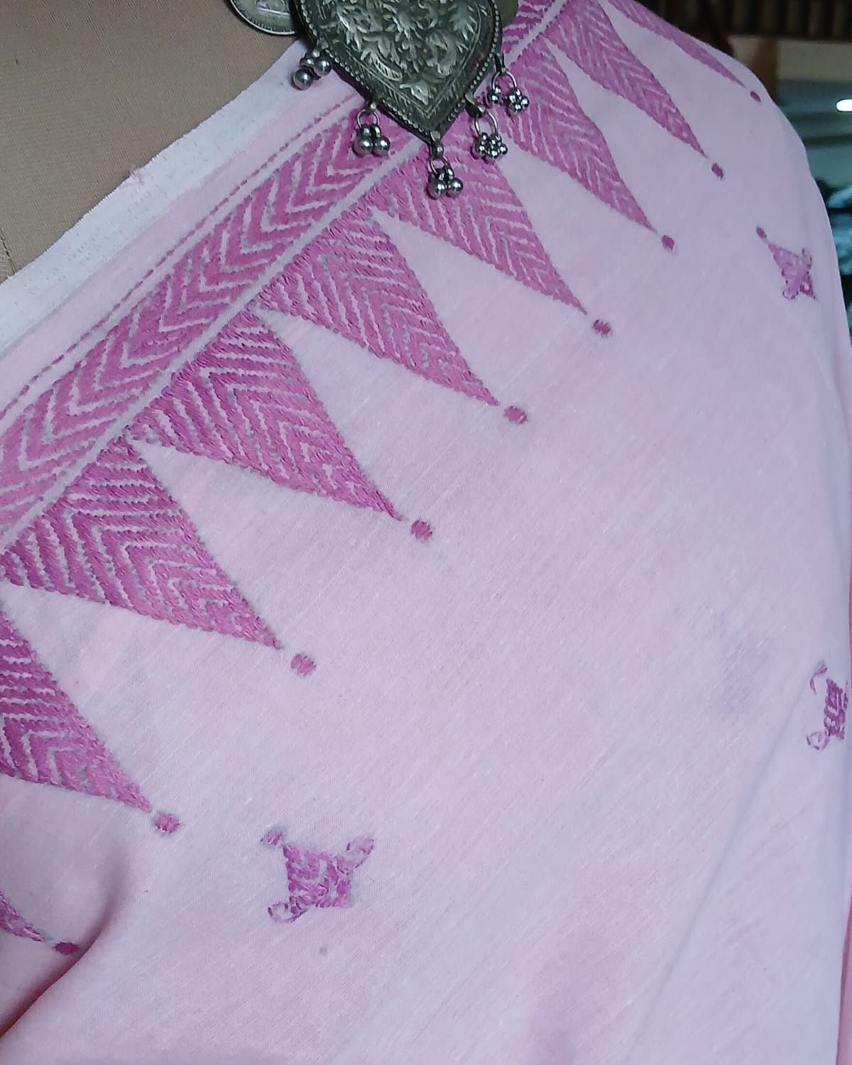 Cotton Kantha Saree from Santiniketan – (KNCS1037) - Image 4