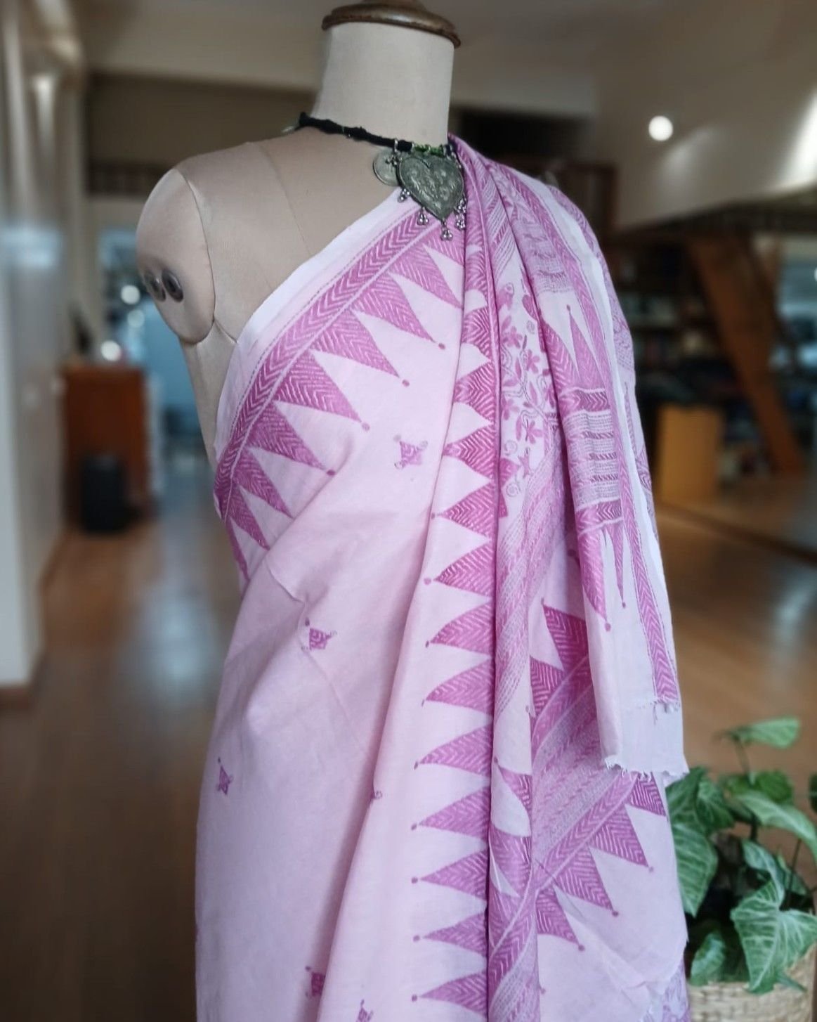 Cotton Kantha Saree from Santiniketan – (KNCS1037) - Image 5