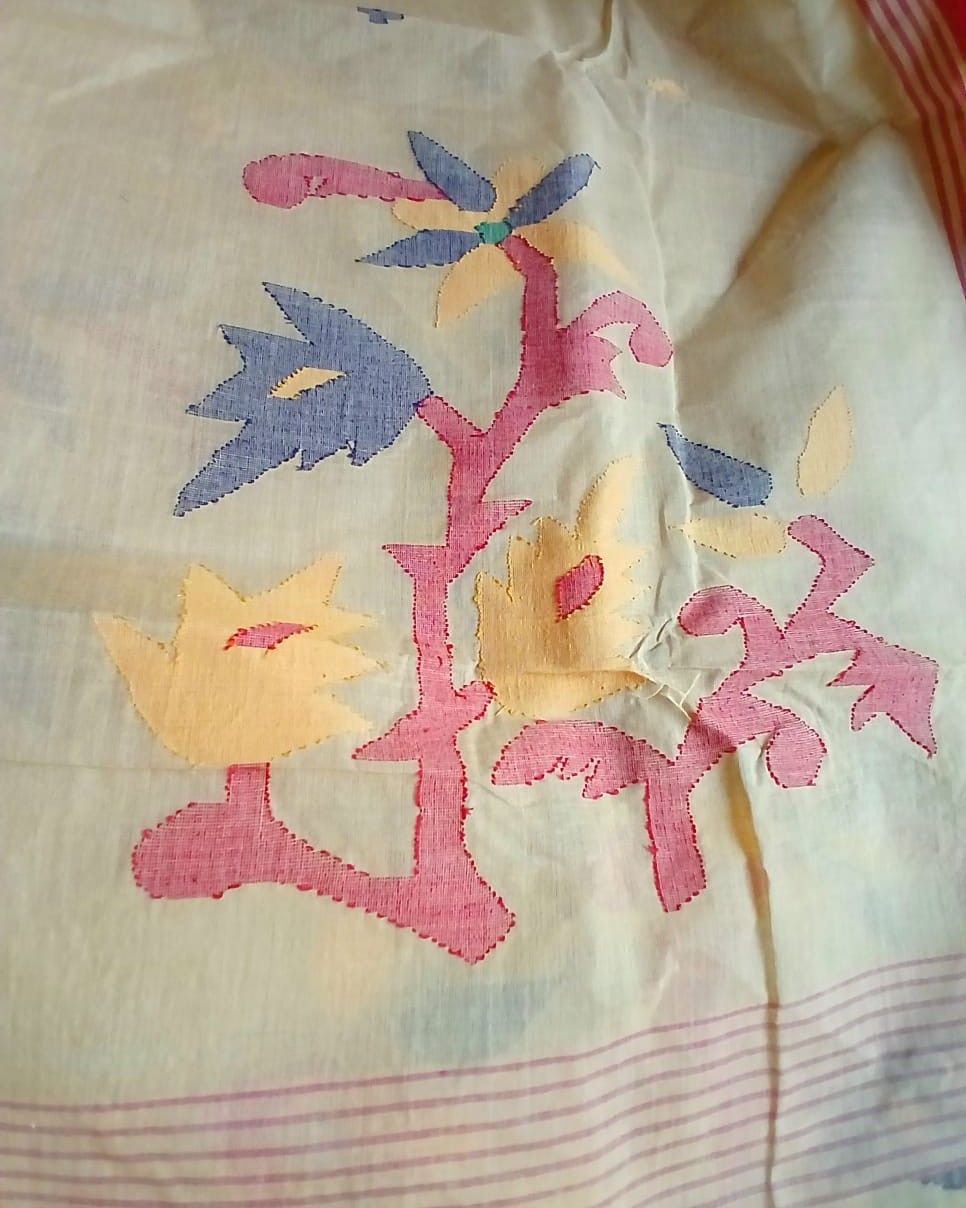 Crisp Cotton Hand Jamdani from Phulia in West Bengal - (CCHJ0007) - Image 8