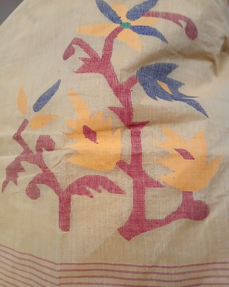Crisp Cotton Hand Jamdani from Phulia in West Bengal - (CCHJ0007) - Image 9