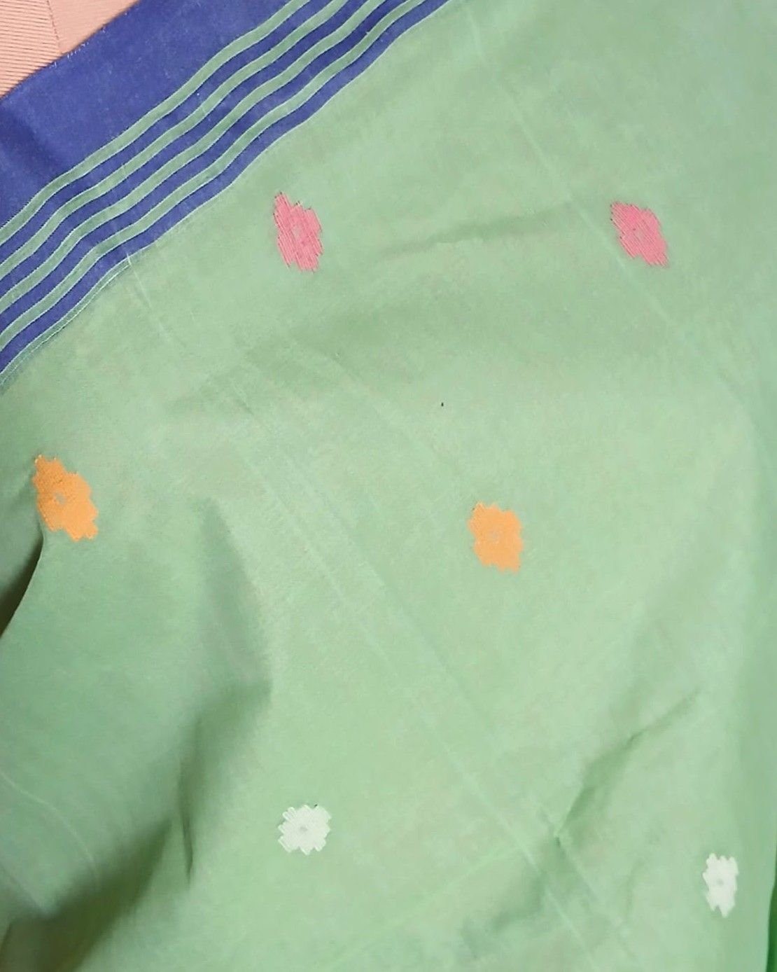 Crisp Cotton Hand Jamdani from Phulia in West Bengal - (CCHJ0008) - Image 5