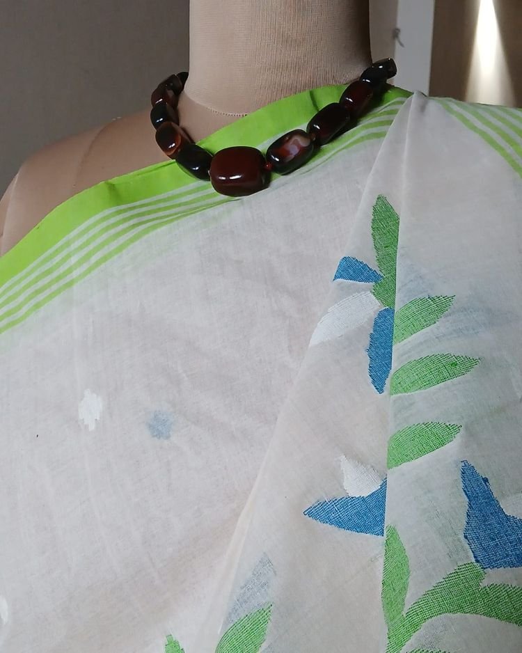 Crisp Cotton Hand Jamdani from Phulia in West Bengal - (CCHJ0009) - Image 6