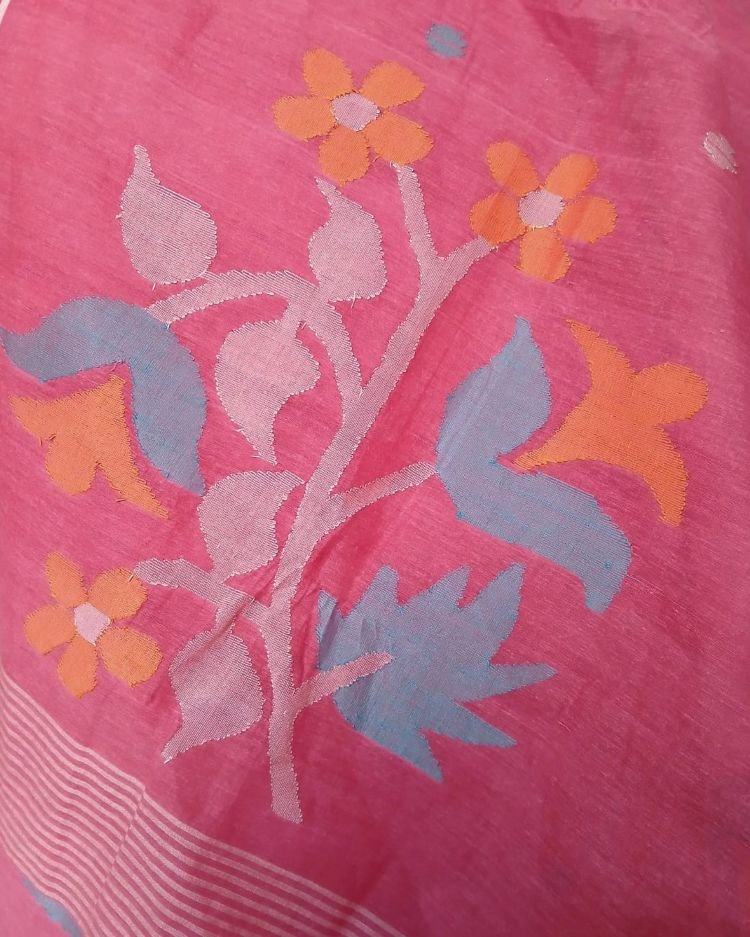 Crisp Cotton Hand Jamdani from Phulia in West Bengal - (CCHJ0010) - Image 9