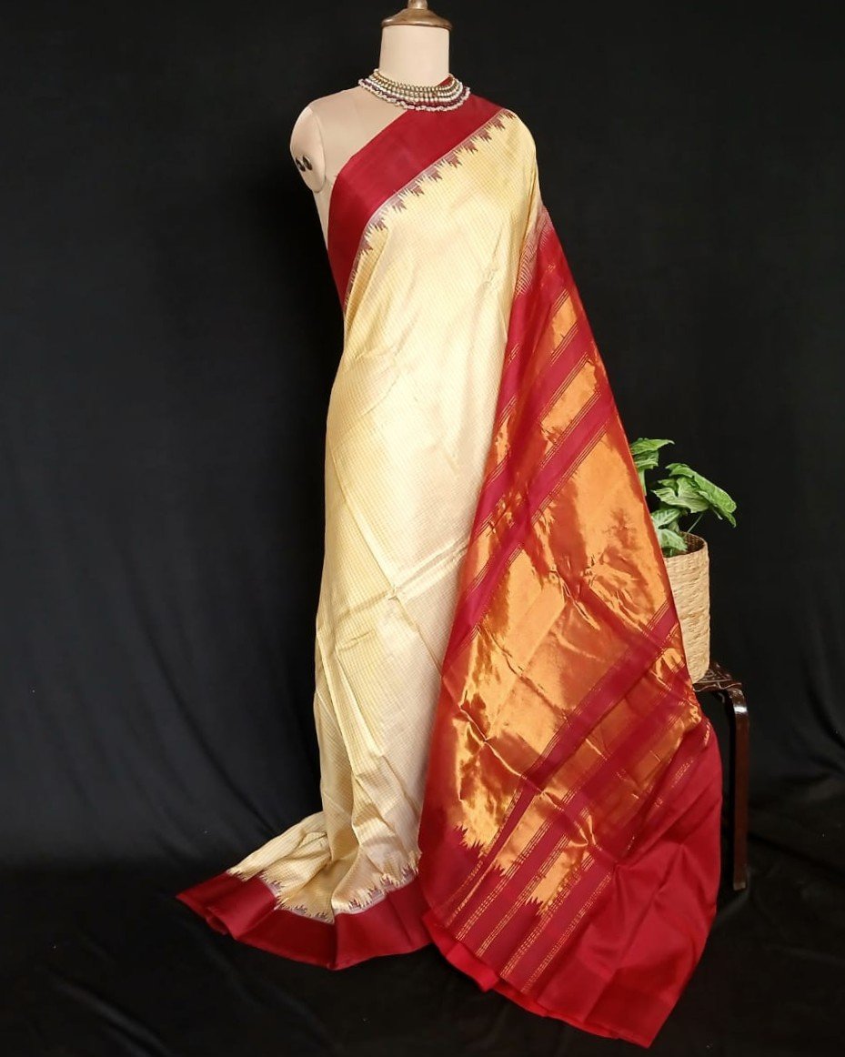 Gadwal Handweave Silk Saree with Kuttu Borders – (GHSS0013) - Image 2