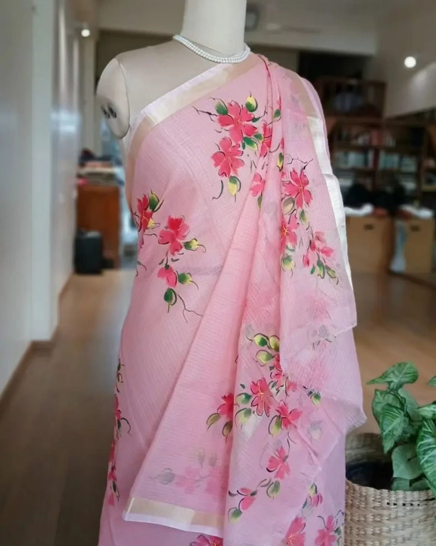 Handpainted Saree on Kota Doria – (HPKD0018) - Image 3