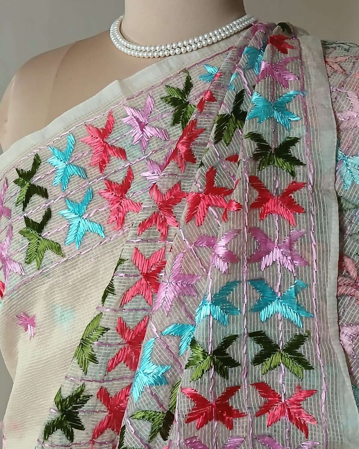 Phulkari Hand Embroidered Saree from Punjab -(PHES0001) - Image 5