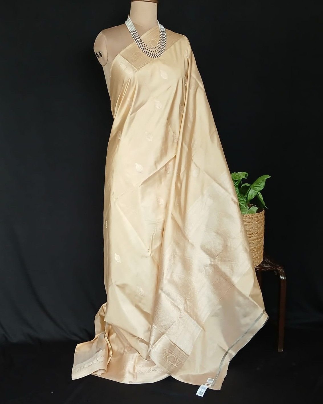 Banarasi Kadua Katan Silk Saree – (BANA1040)