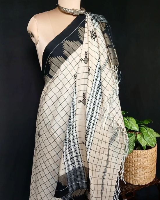 Tussar Kotpad Saree from Jeenu Panika – (CTKS0009) - Image 4