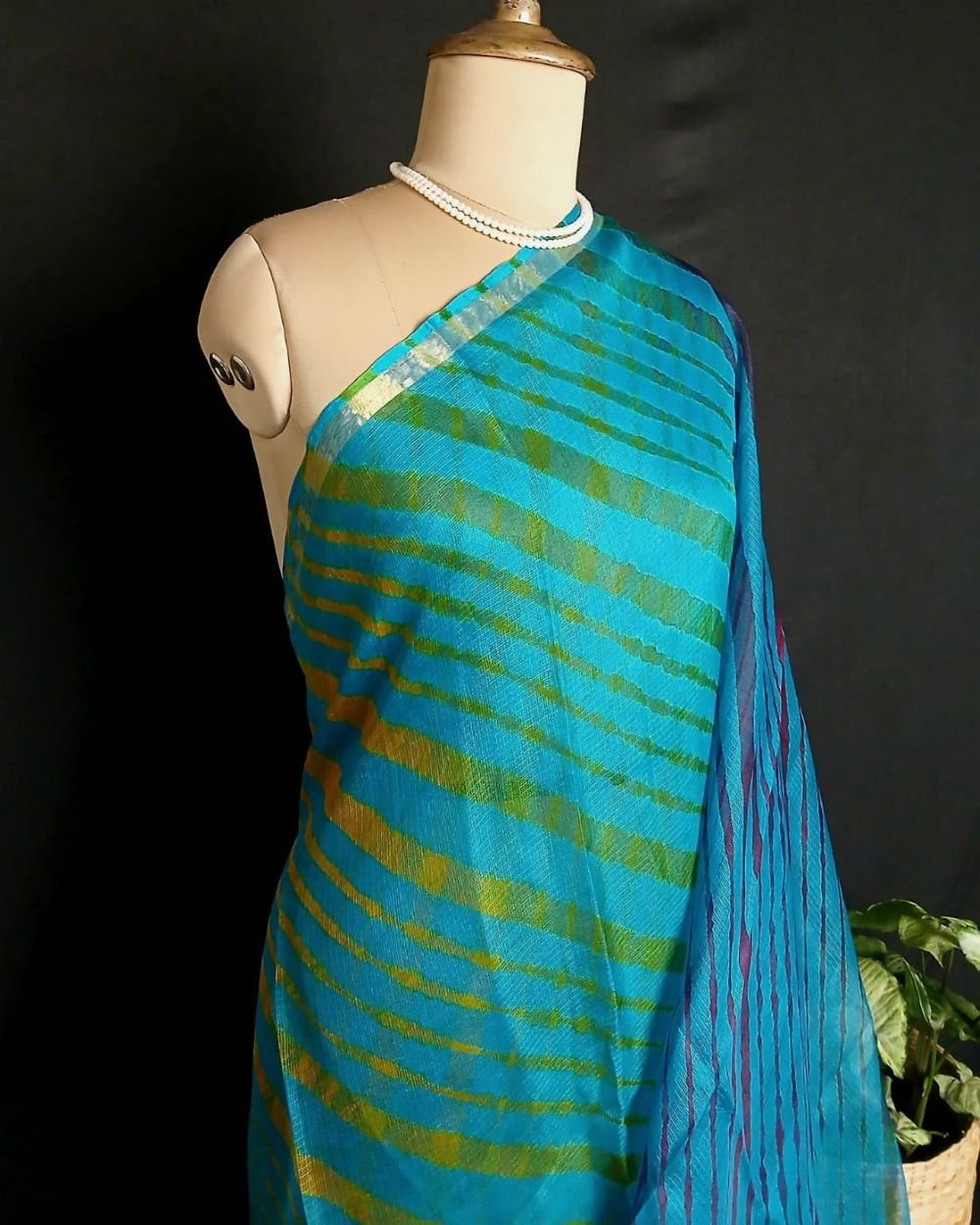 Hand tie-dye Leheriya on Kota Silk (HTKS0045) - Image 4