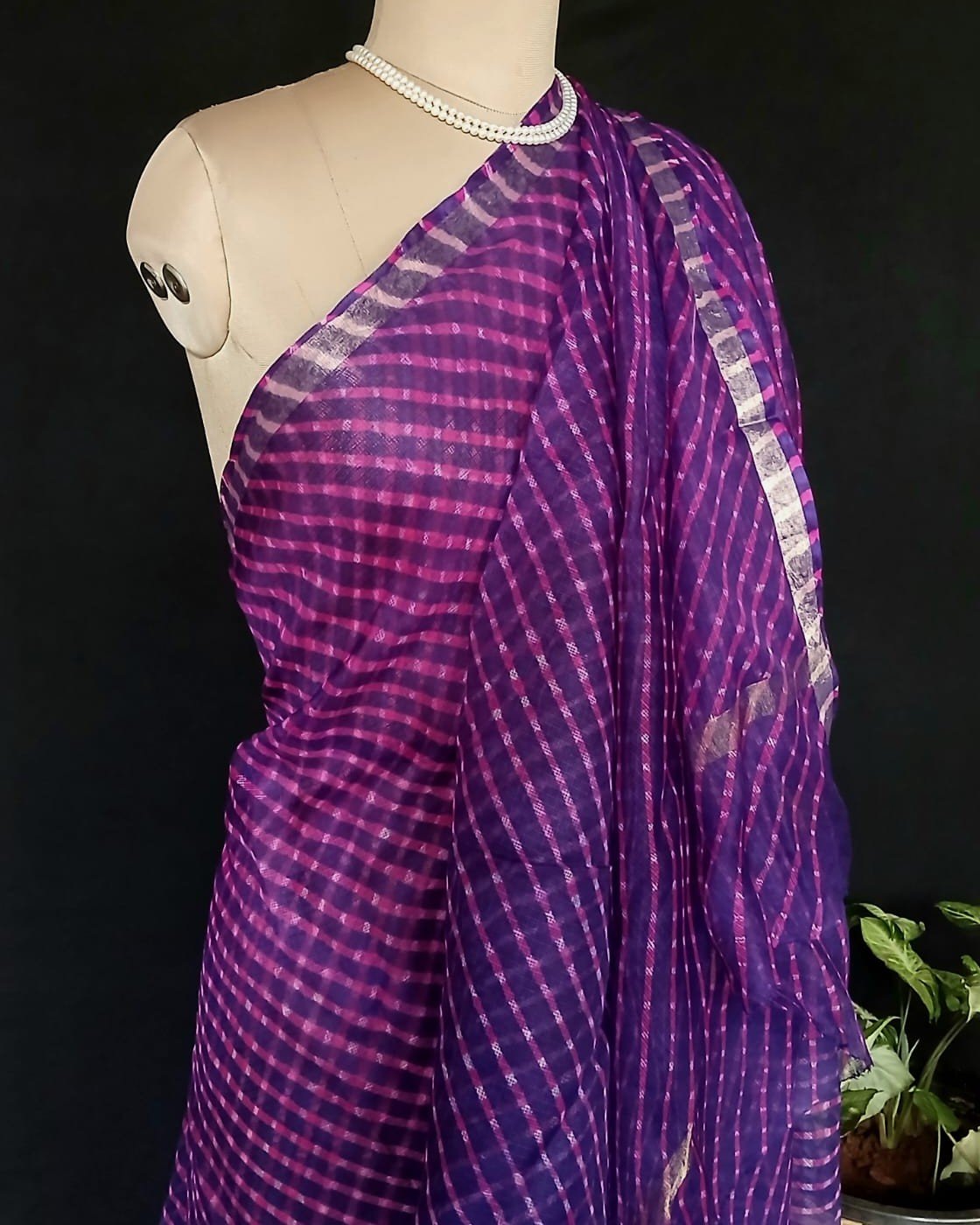 Hand tie-dye Leheriya on Kota Silk (HTKS0036)