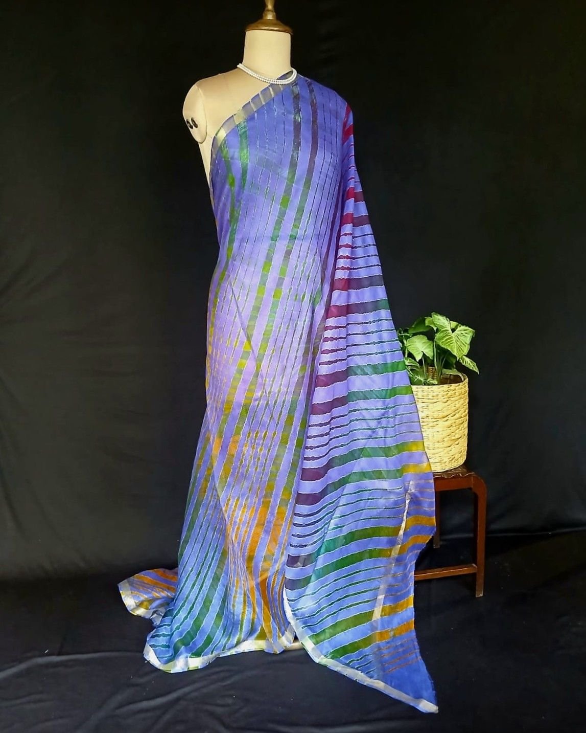 Hand tie-dye Leheriya on Kota Silk (HTKS0039) - Image 3