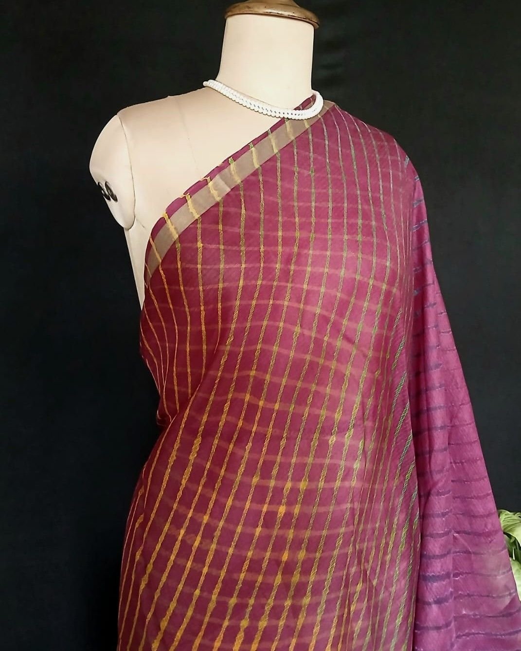 Hand tie-dye Leheriya on Kota Silk (HTKS0041) - Image 4