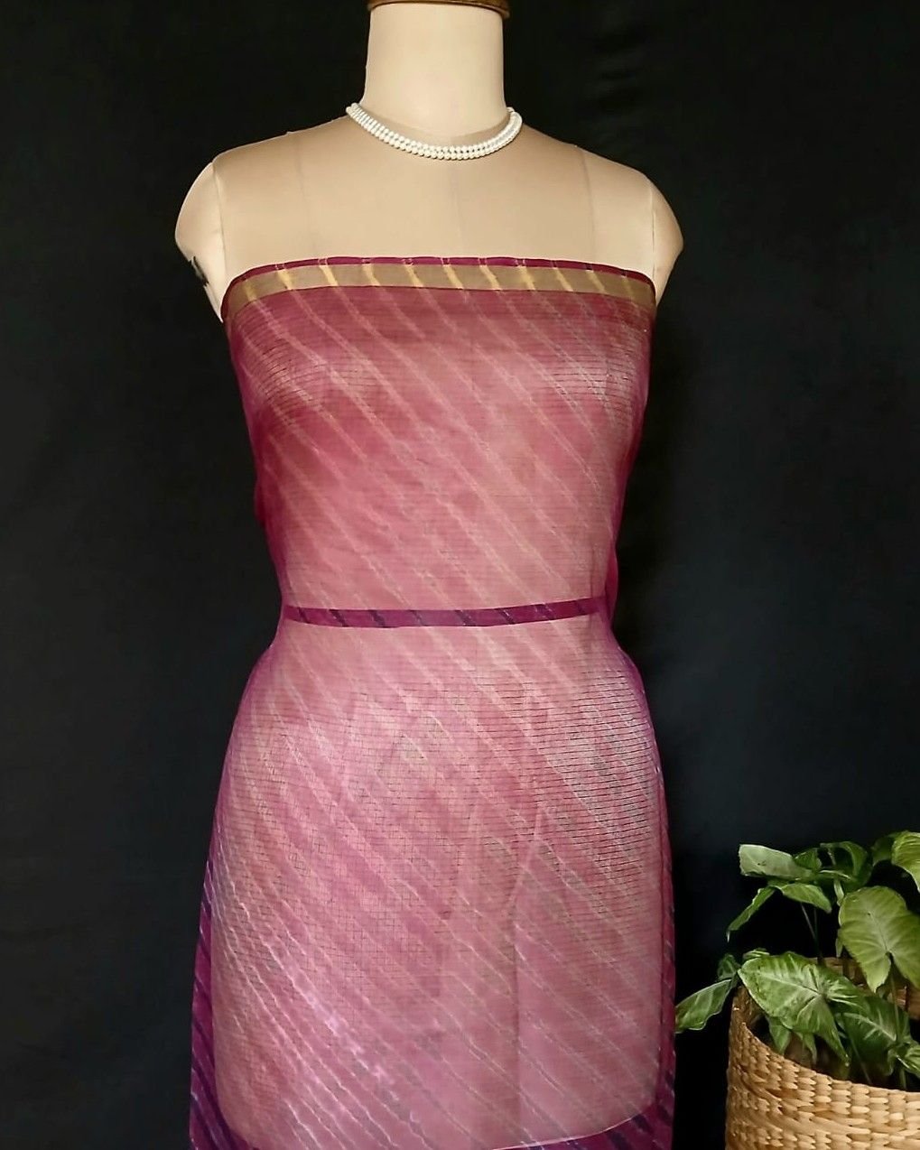 Hand tie-dye Leheriya on Kota Silk (HTKS0041) - Image 7