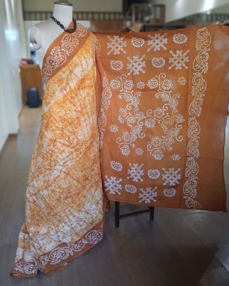 No-Zari Batik Saree from Madurai - (NZBS0008) - Image 2
