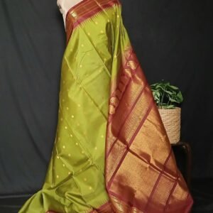 Gadwal Handweave Silk Saree with Kuttu Borders  – (GHSS0003)