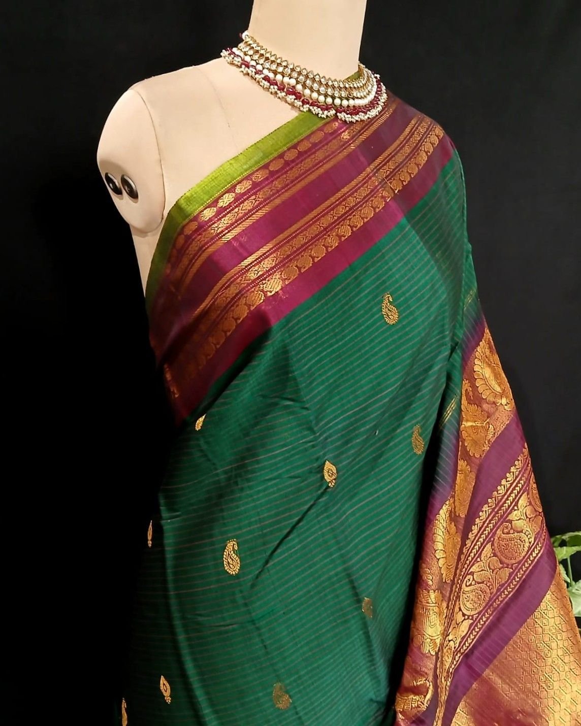Grand Silk-Cotton Gadwal Handweave Saree with Zari Borders – (GHSS0007) - Image 5
