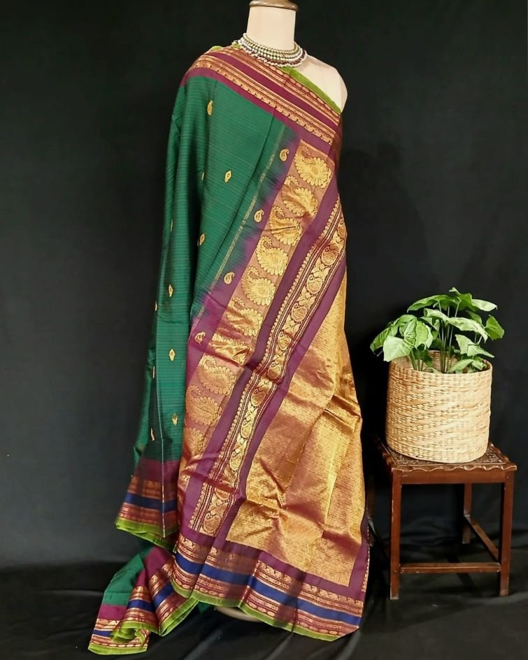 Grand Silk-Cotton Gadwal Handweave Saree with Zari Borders – (GHSS0007) - Image 8