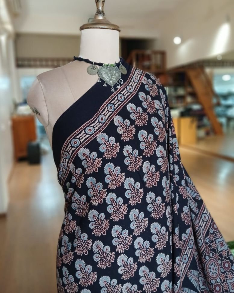 Ajrakh Mul Cotton Saree – (AMCS1055) - Image 2