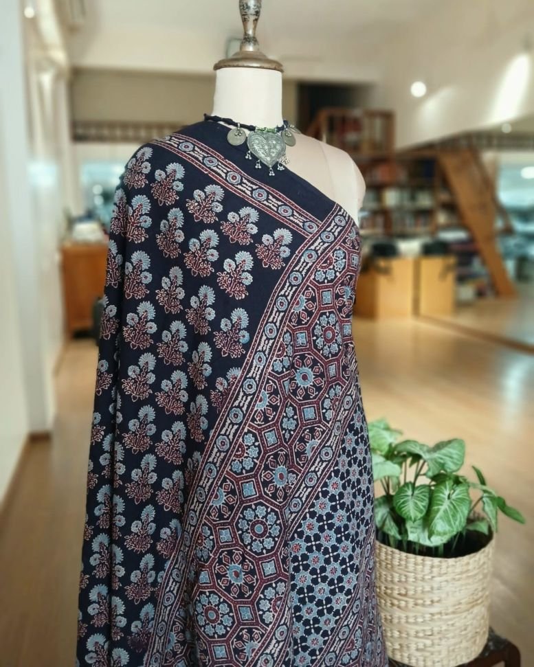 Ajrakh Mul Cotton Saree – (AMCS1056) - Image 8