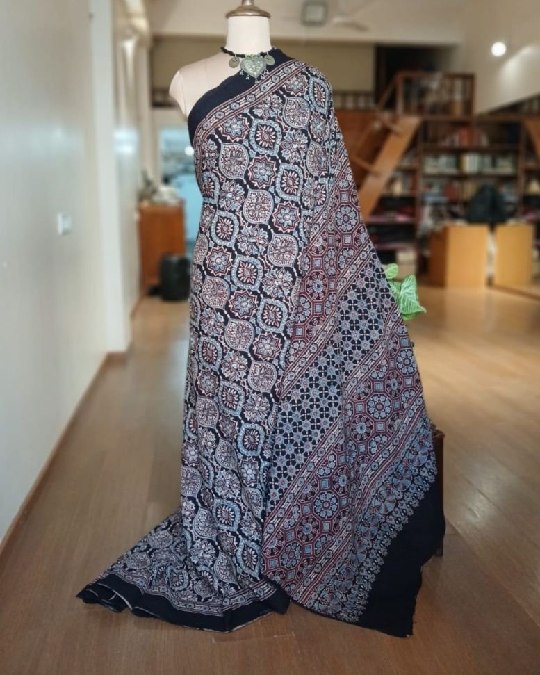 Ajrakh Mul Cotton Saree – (AMCS1047)