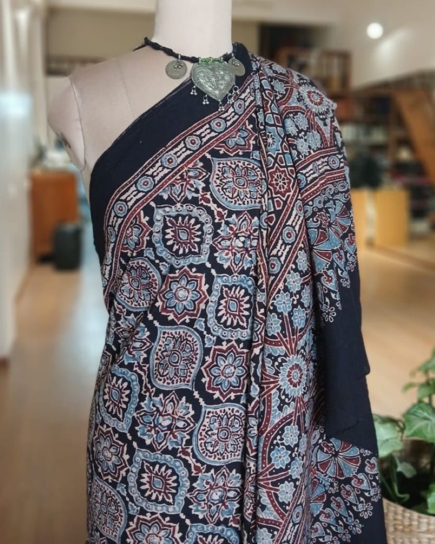 Ajrakh Mul Cotton Saree – (AMCS1045) - Image 5