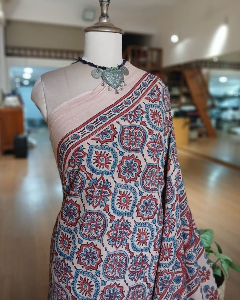 Ajrakh Mul Cotton Saree – (AMCS1054) - Image 9