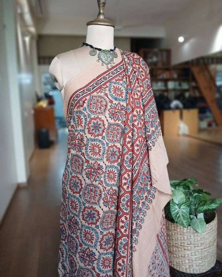 Ajrakh Mul Cotton Saree – (AMCS1052) - Image 7