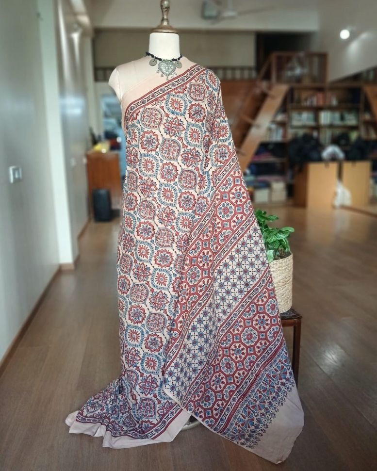 Ajrakh Mul Cotton Saree – (AMCS1052)