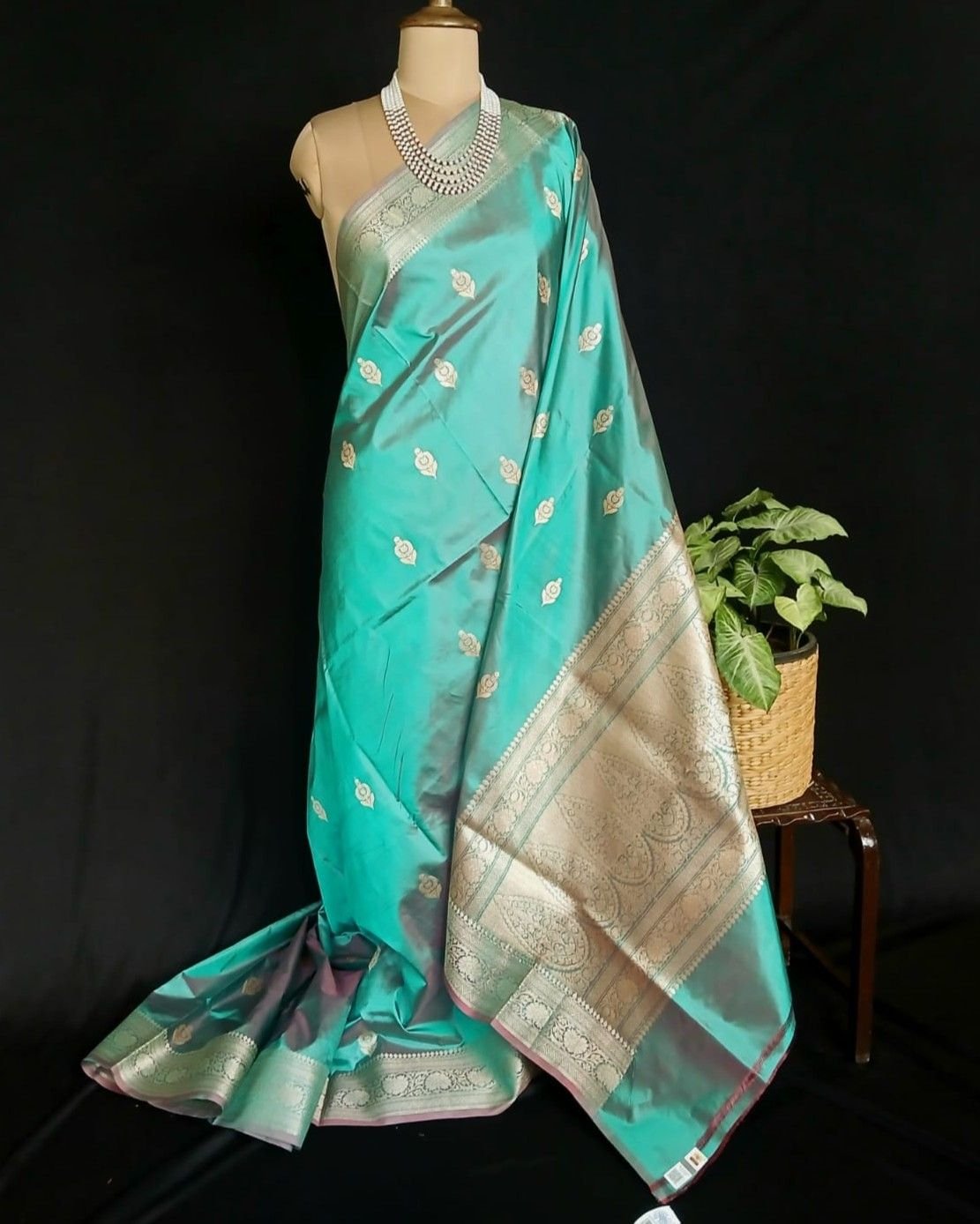 Banarasi Kadua Katan Silk Saree – (BANA1041)
