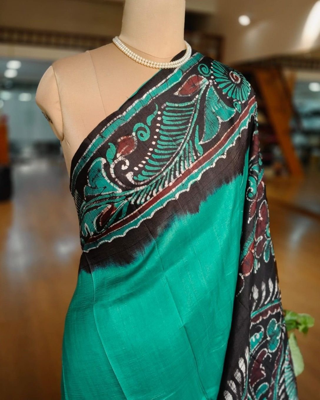 Batik Silk Saree from Murshidabad – (BSSM0021) - Image 3